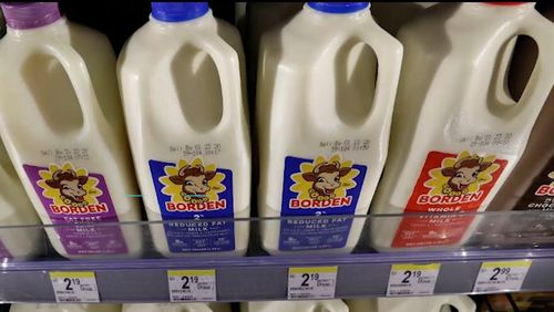 美國牛奶消費(fèi)衰退潮 從迪恩食品到百年乳企百墩實(shí)業(yè)的破產(chǎn)警示